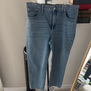 Madewell Women's Straight Leg Jeans in Blue